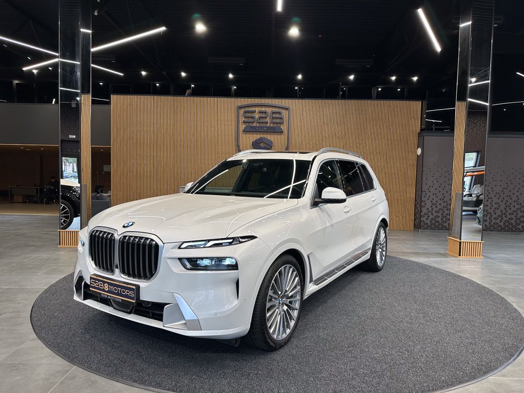 BMW_x7_xdrive_40i_25_c8cdb71d93.jpg