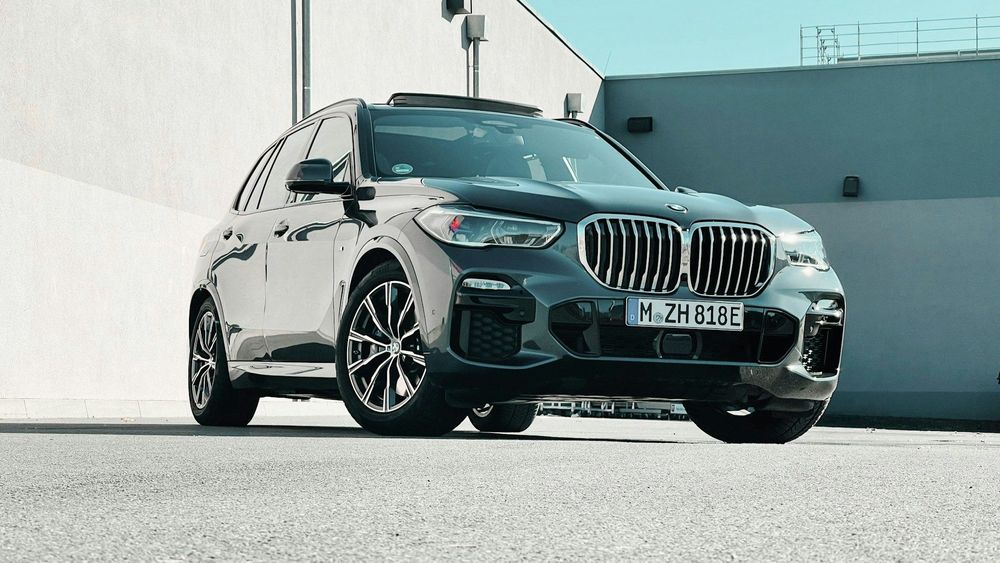Обзор BMW X5: за что его ценят и почему он всё ещё лидер сегмента