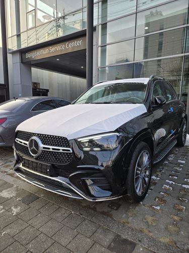 Mercedes-Benz GLE 450 4MATIC 2025 черный